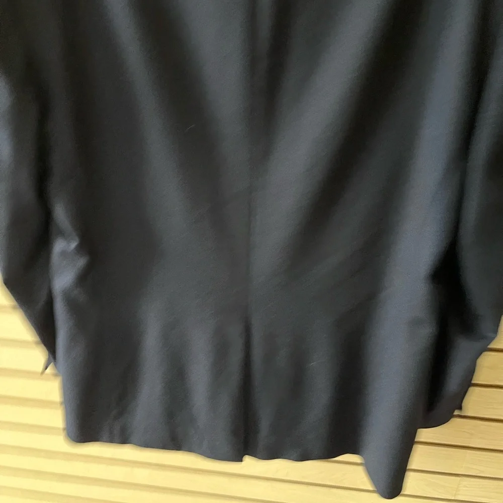 Jos A. Bank 100% Cashmere Sports Jacker in Dark Blue size 44L